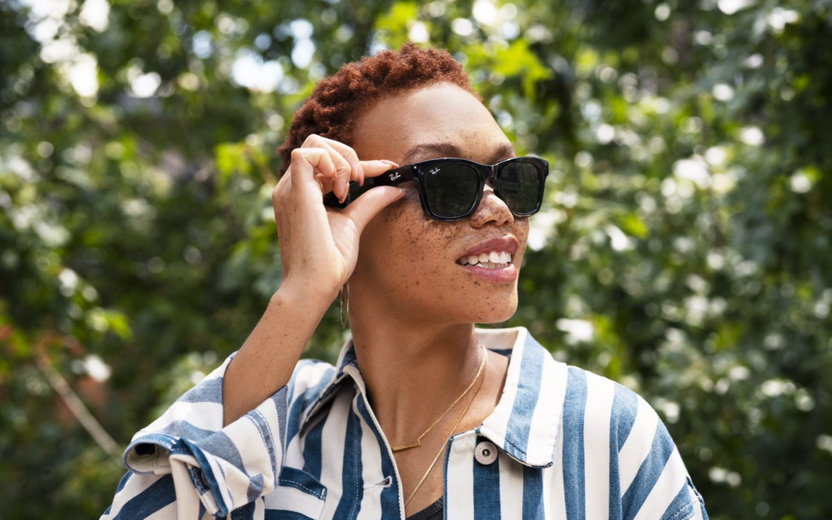 Woman wearing prescription lens RayBan sunglasses