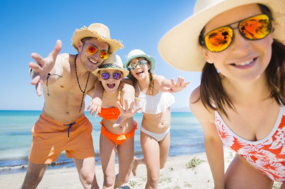 Mirror lenses are perfect for the beach